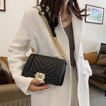 Shoulder Messenger Bag Diamond Chain Underarm Women's Bag
